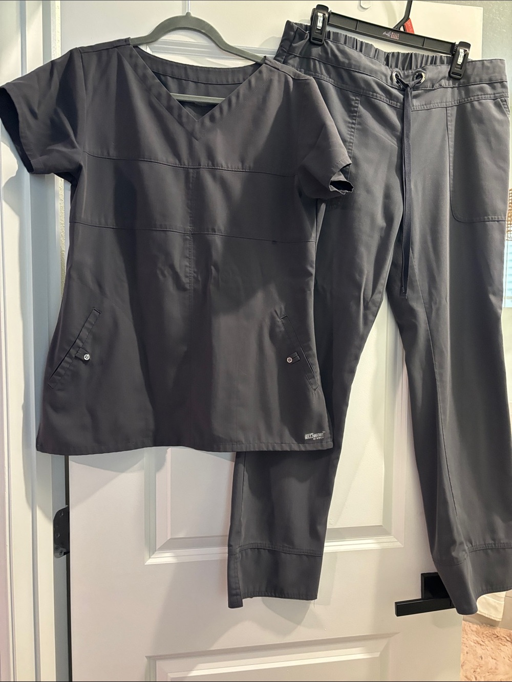 Grey anatomy Women's Gray Scrub Top & Drawstring Pants Set